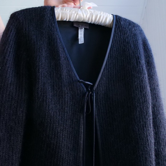 Gorgeous vintage La Perla black mohair‎ cardigan - Picture 6 of 8